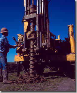Model CME-750 Balloon Tire Rig