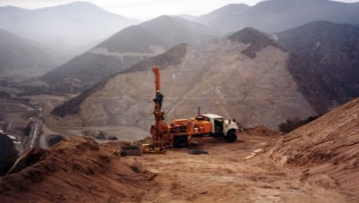 Puntel drilling rig at work